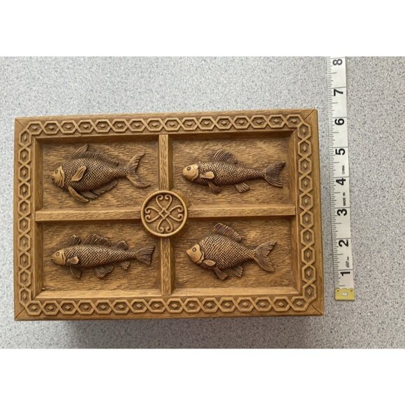 Men’s Trinket Jewelry Box Vintage Heavy Wood Resign Ocean Reef Fish Decretive - Picture 11 of 12